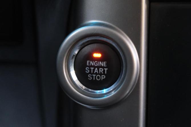Toyota Land Cruiser Prado 150 Series с пробегом 2012 года, цена 2 999 000 рублей, 243000 км, внедорожник, Автокод Объявления