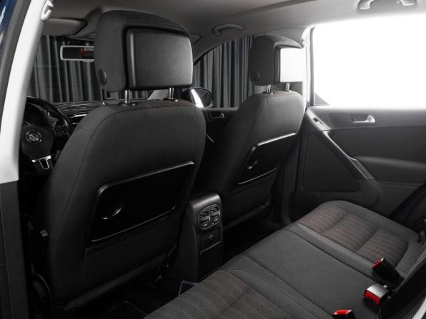 Volkswagen Tiguan I Рестайлинг с пробегом 2012 года, цена 1 074 000 рублей, 200000 км, внедорожник, Автокод Объявления