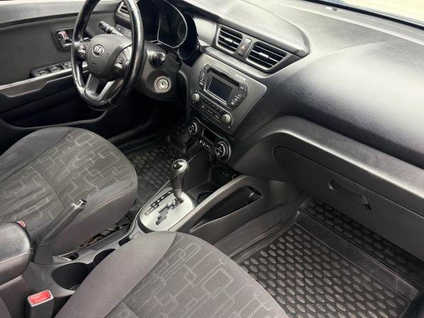 Kia Rio III с пробегом 2013 года, цена 870 000 рублей, 189000 км, седан, Автокод Объявления