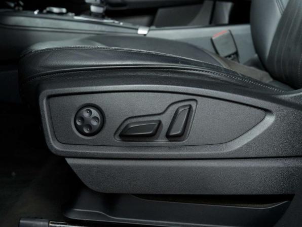 Audi Q5 II (FY) с пробегом 2017 года, цена 2 548 000 рублей, 232598 км, внедорожник, Автокод Объявления
