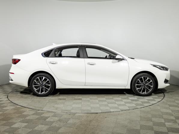 Kia K3 II (China Market) с пробегом 2022 года, цена 1 729 700 рублей, 60225 км, седан, Автокод Объявления