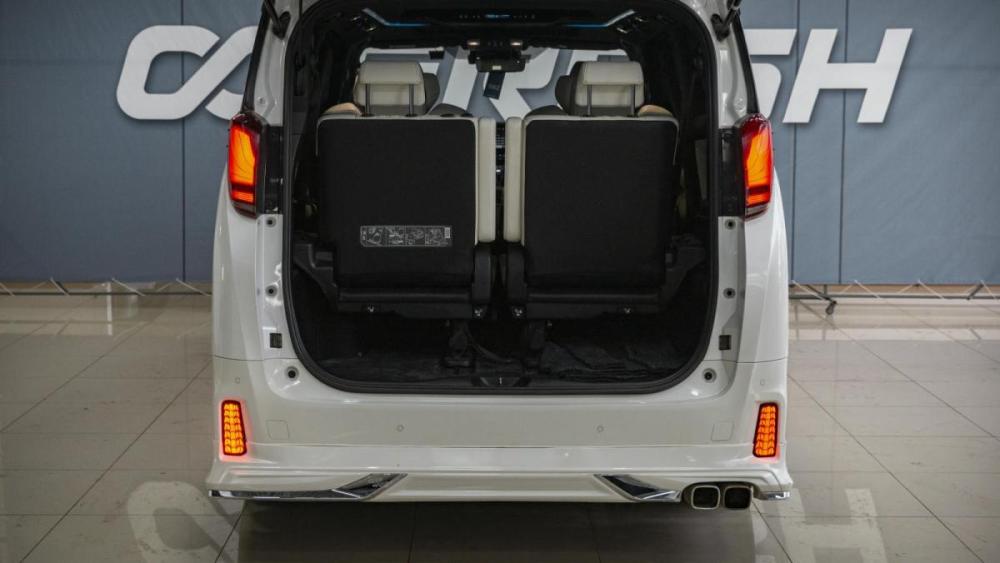 Toyota Alphard III Рестайлинг Благовещенск  - изображение 6