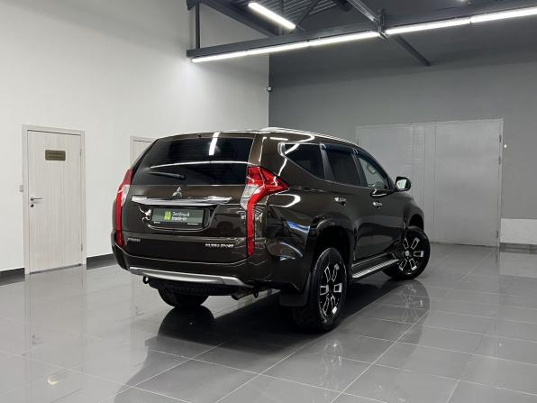 Mitsubishi Pajero Sport III с пробегом 2018 года, цена 2 995 000 рублей, 184211 км, внедорожник, Автокод Объявления