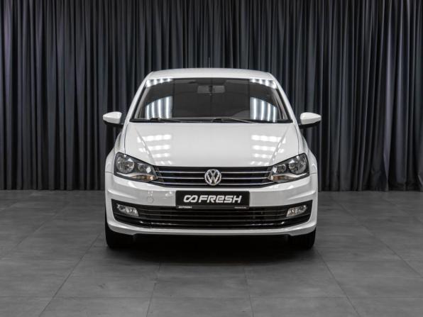 Volkswagen Polo V Рестайлинг с пробегом 2016 года, цена 1 079 000 рублей, 174717 км, седан, Автокод Объявления