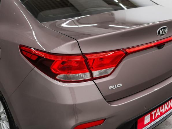 Kia Rio IV с пробегом 2018 года, цена 1 460 000 рублей, 105000 км, седан, Автокод Объявления