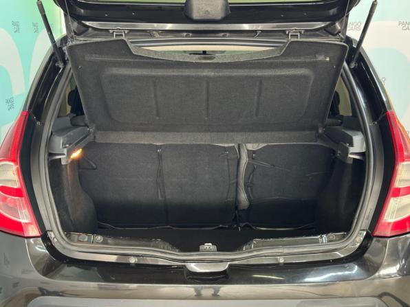Renault Sandero I с пробегом 2012 года, цена 560 000 рублей, 136030 км, хэтчбек, Автокод Объявления