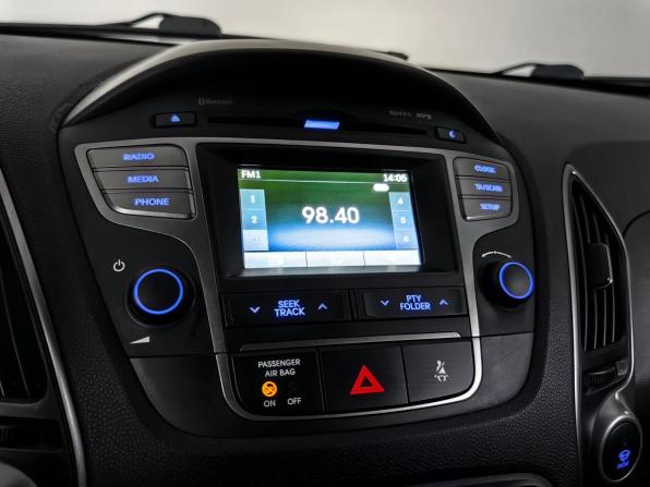 Hyundai ix35 I Рестайлинг с пробегом 2015 года, цена 1 398 000 рублей, 159801 км, внедорожник, Автокод Объявления