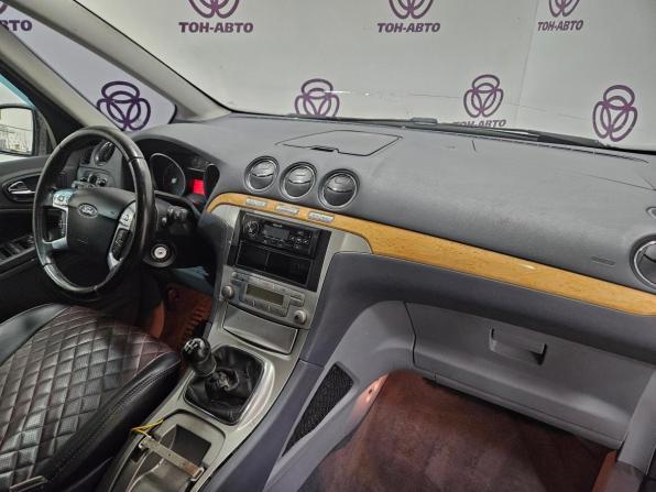 Ford Galaxy II с пробегом 2006 года, цена 495 000 рублей, 238364 км, минивэн, Автокод Объявления