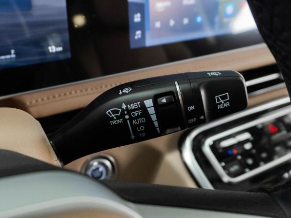 JAC RF8 с пробегом 2025 года, цена 4 500 000 рублей, 1 км, минивэн, Автокод Объявления