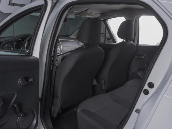 Renault Logan II Рестайлинг с пробегом 2019 года, цена 890 000 рублей, 117006 км, седан, Автокод Объявления