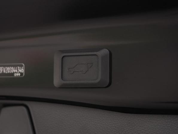 Toyota RAV4 V (XA50) с пробегом 2022 года, цена 3 369 000 рублей, 79470 км, внедорожник, Автокод Объявления