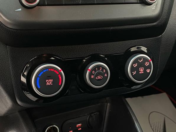 Kia Rio III Рестайлинг с пробегом 2015 года, цена 839 000 рублей, 225949 км, седан, Автокод Объявления