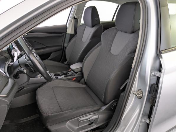 Skoda Octavia IV (A8) с пробегом 2021 года, цена 2 070 000 рублей, 145049 км, лифтбек, Автокод Объявления