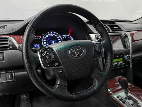 Toyota Camry VII (XV50) Рестайлинг с пробегом 2014 года, цена 1 900 000 рублей, 270000 км, седан, Автокод Объявления