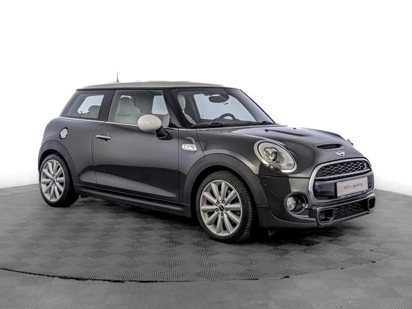 Mini Hatch III (F55/F56) с пробегом 2016 года, цена 2 010 000 рублей, 68903 км, хэтчбек, Автокод Объявления