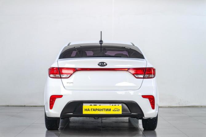 Kia Rio IV с пробегом 2018 года, цена 1 229 000 рублей, 111221 км, седан, Автокод Объявления
