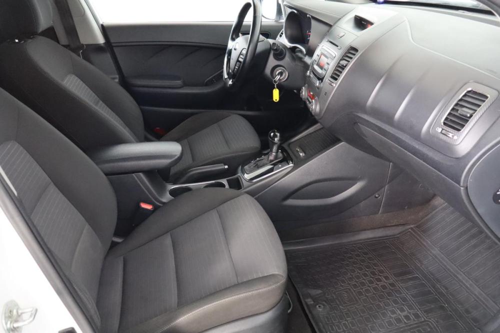 Kia Cerato III Рестайлинг (Classic) Санкт-Петербург  - изображение 10