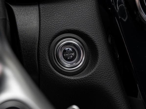 Mercedes-Benz C-Класс IV (W205) Рестайлинг с пробегом 2020 года, цена 2 985 000 рублей, 73891 км, седан, Автокод Объявления