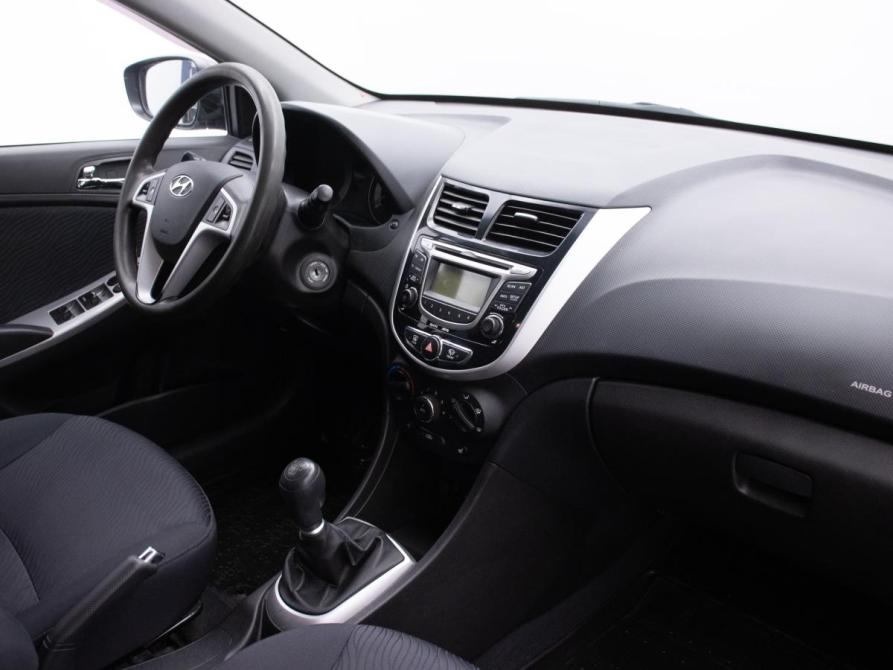 Hyundai Solaris I Москва  - изображение 10