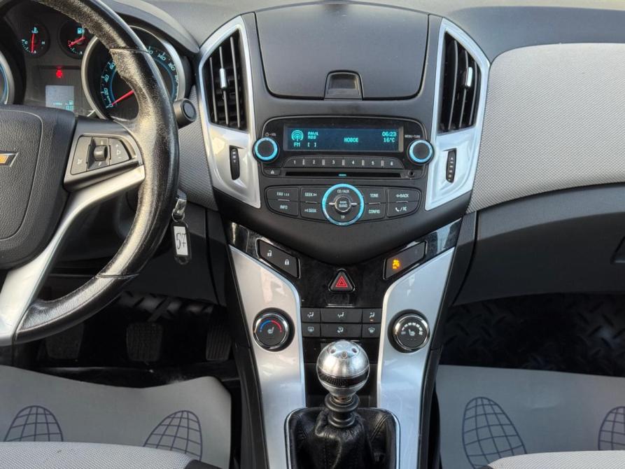 Chevrolet Cruze I Рестайлинг Ульяновск  - изображение 21