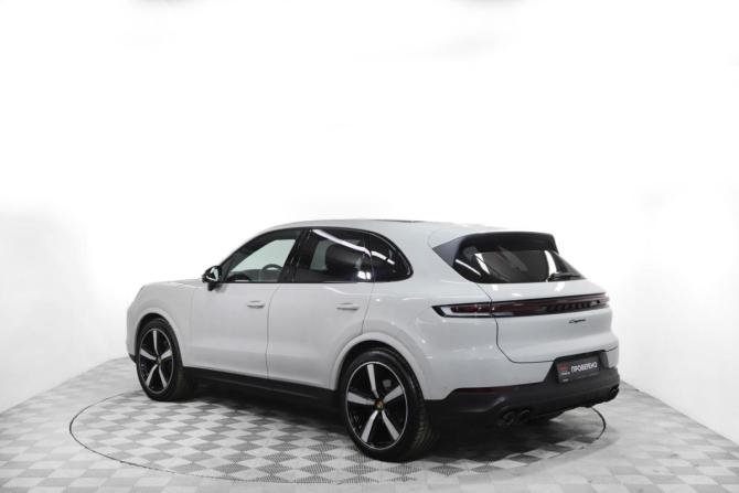 Porsche Cayenne III Рестайлинг с пробегом 2023 года, цена 10 999 900 рублей, 34110 км, внедорожник, Автокод Объявления