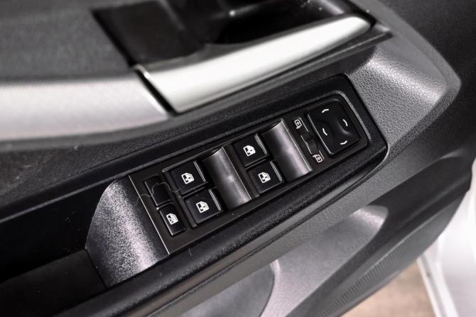 Lada (ВАЗ) Vesta I с пробегом 2018 года, цена 820 000 рублей, 178414 км, седан, Автокод Объявления