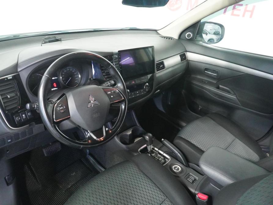 Mitsubishi Outlander III Рестайлинг 2 Вологда  - изображение 9