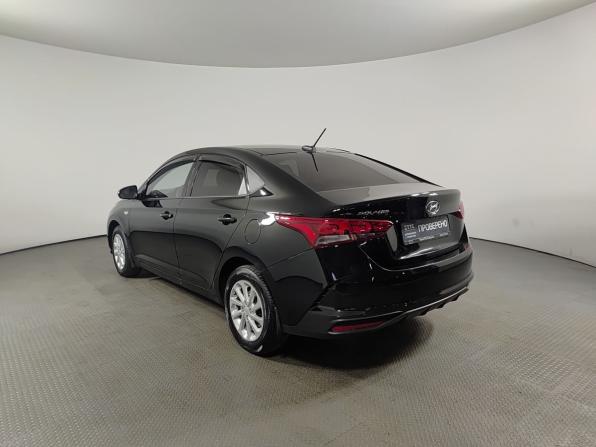 Hyundai Solaris II с пробегом 2020 года, цена 1 395 000 рублей, 141143 км, седан, Автокод Объявления
