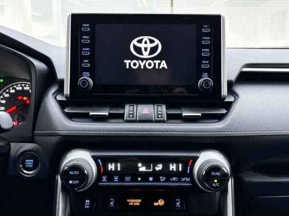 Toyota RAV4 V (XA50) с пробегом 2021 года, цена 3 899 000 рублей, 73500 км, внедорожник, Автокод Объявления