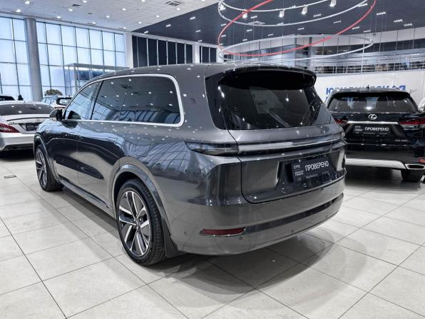 Li Auto (Lixiang) L9 I с пробегом 2023 года, цена 5 900 000 рублей, 67538 км, внедорожник, Автокод Объявления
