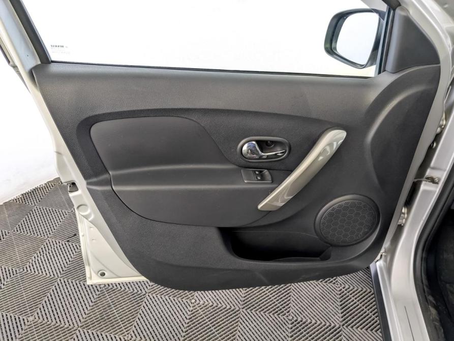 Renault Sandero II Рестайлинг Москва  - изображение 19