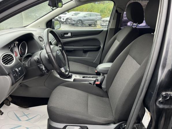 Ford Focus II Рестайлинг с пробегом 2009 года, цена 339 000 рублей, 278277 км, седан, Автокод Объявления