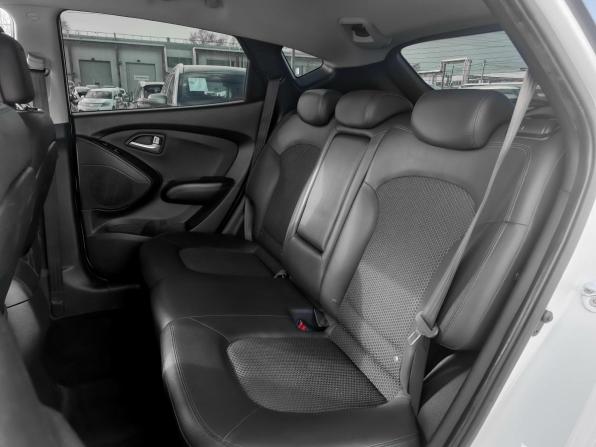 Hyundai ix35 I с пробегом 2013 года, цена 1 118 000 рублей, 286289 км, внедорожник, Автокод Объявления