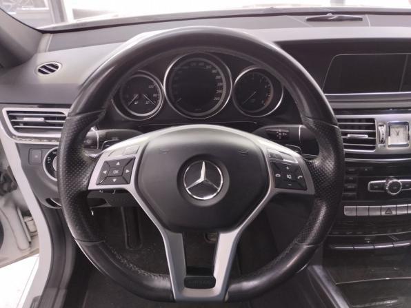 Mercedes-Benz E-Класс IV (W212 S212 C207) Рестайлинг с пробегом 2013 года, цена 2 540 000 рублей, 100565 км, седан, Автокод Объявления