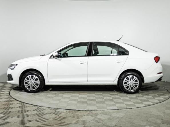 Skoda Rapid II с пробегом 2020 года, цена 1 499 000 рублей, 53000 км, лифтбек, Автокод Объявления