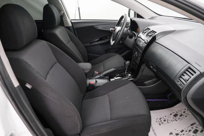 Toyota Corolla X (E140 E150) Рестайлинг с пробегом 2012 года, цена 1 099 000 рублей, 175000 км, седан, Автокод Объявления
