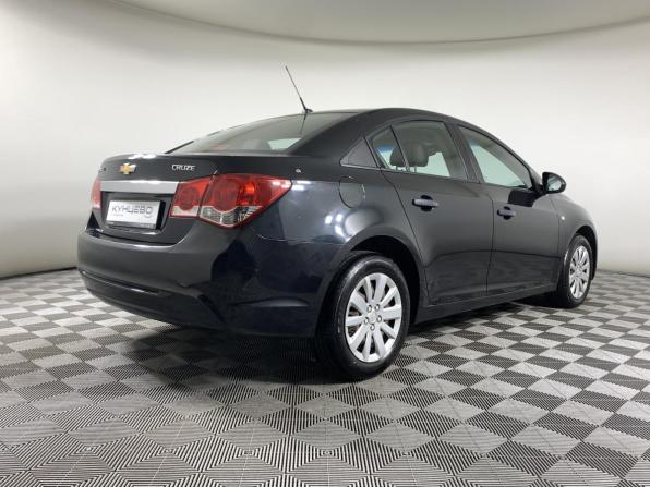 Chevrolet Cruze I Рестайлинг с пробегом 2013 года, цена 893 000 рублей, 61890 км, седан, Автокод Объявления