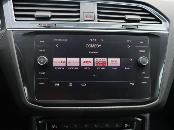Volkswagen Tiguan II с пробегом 2018 года, цена 2 470 000 рублей, 162643 км, внедорожник, Автокод Объявления
