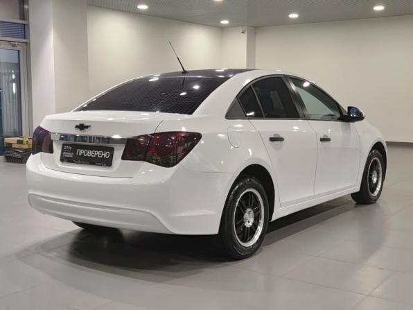 Chevrolet Cruze I Рестайлинг с пробегом 2015 года, цена 695 000 рублей, 223195 км, седан, Автокод Объявления