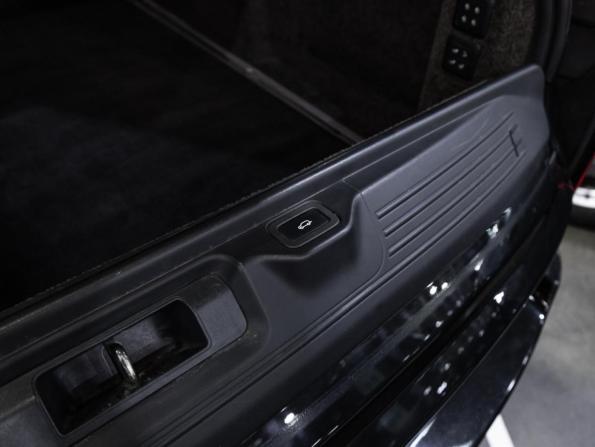 Land Rover Range Rover IV Рестайлинг с пробегом 2019 года, цена 6 800 000 рублей, 151970 км, внедорожник, Автокод Объявления