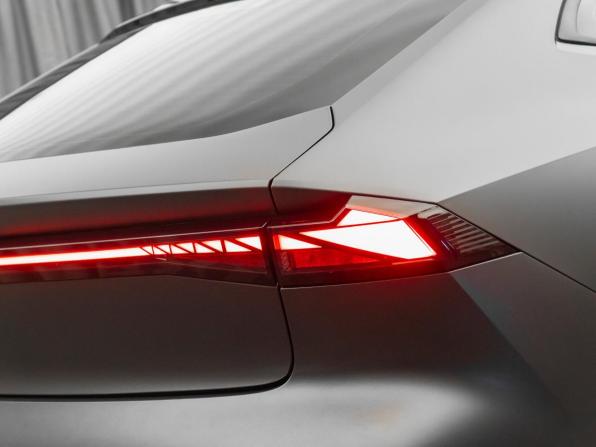 Changan UNI-V I с пробегом 2023 года, цена 2 320 000 рублей, 18596 км, лифтбек, Автокод Объявления