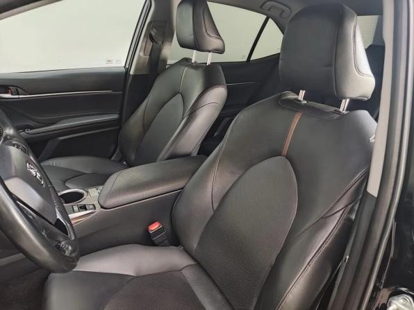 Toyota Camry VIII (XV70) с пробегом 2019 года, цена 2 940 000 рублей, 98569 км, седан, Автокод Объявления