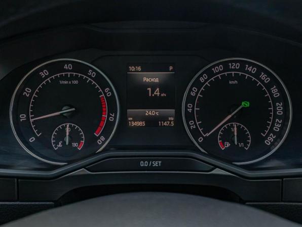 Skoda Superb III с пробегом 2018 года, цена 2 245 000 рублей, 134954 км, лифтбек, Автокод Объявления