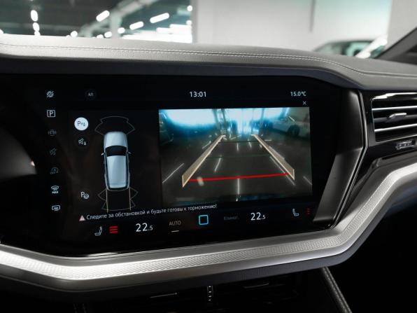 Volkswagen Touareg III Рестайлинг с пробегом 2024 года, цена 9 750 000 рублей, 29732 км, внедорожник, Автокод Объявления