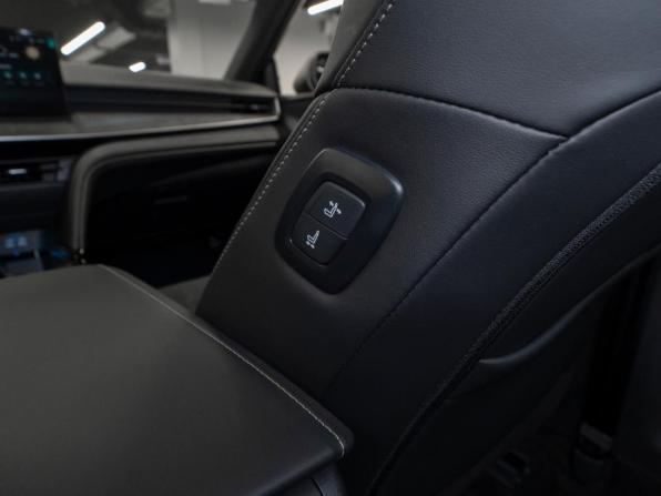 Toyota Camry IX (XV80) China Market с пробегом 2026 года, цена 4 340 000 рублей, 20 км, седан, Автокод Объявления