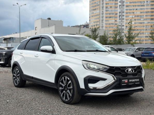 Lada (ВАЗ) Vesta I Рестайлинг (NG) с пробегом 2024 года, цена 1 345 000 рублей, 36000 км, универсал, Автокод Объявления