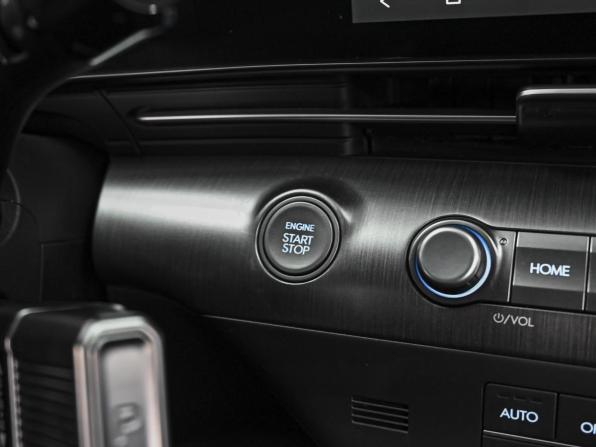 Hyundai Kona I Рестайлинг с пробегом 2023 года, цена 2 534 111 рублей, 26043 км, внедорожник, Автокод Объявления