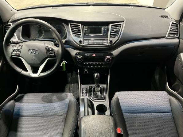 Hyundai Tucson III с пробегом 2018 года, цена 1 989 000 рублей, 133229 км, внедорожник, Автокод Объявления