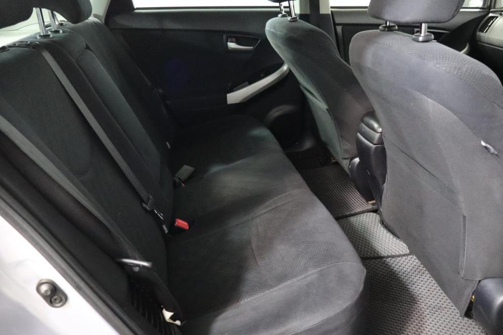 Toyota Prius III Рестайлинг (XW30) Санкт-Петербург  - изображение 12