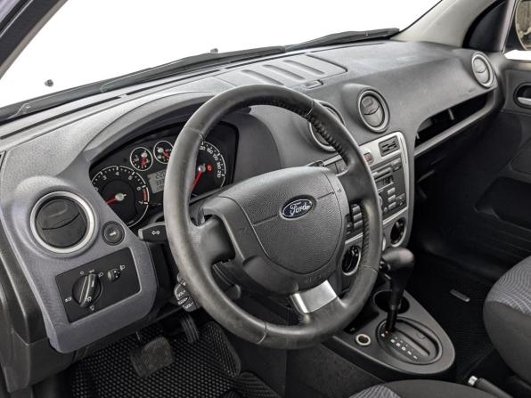Ford Fusion I Рестайлинг с пробегом 2011 года, цена 730 000 рублей, 119496 км, хэтчбек, Автокод Объявления